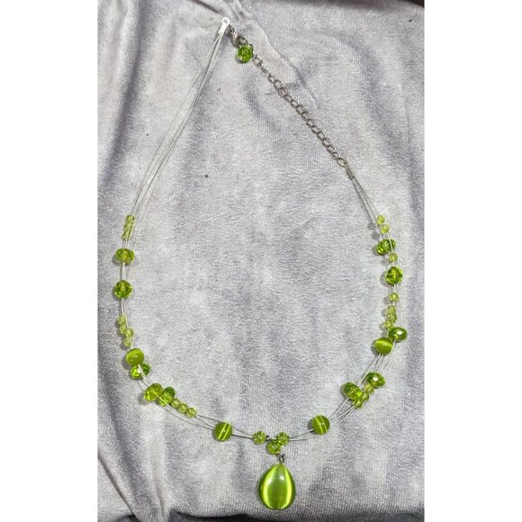 Fairycore Green Cateye Glass Beaded Pendant Necklace - Picture 5 of 5
